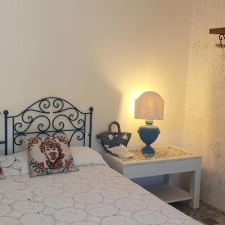 Guest house Dimora Quattro Vanelle